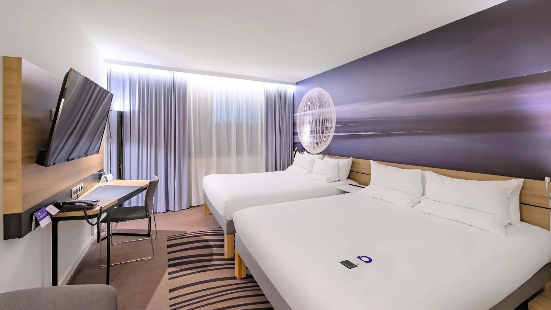 Novotel Krakow Centrum 4*,  Polonya