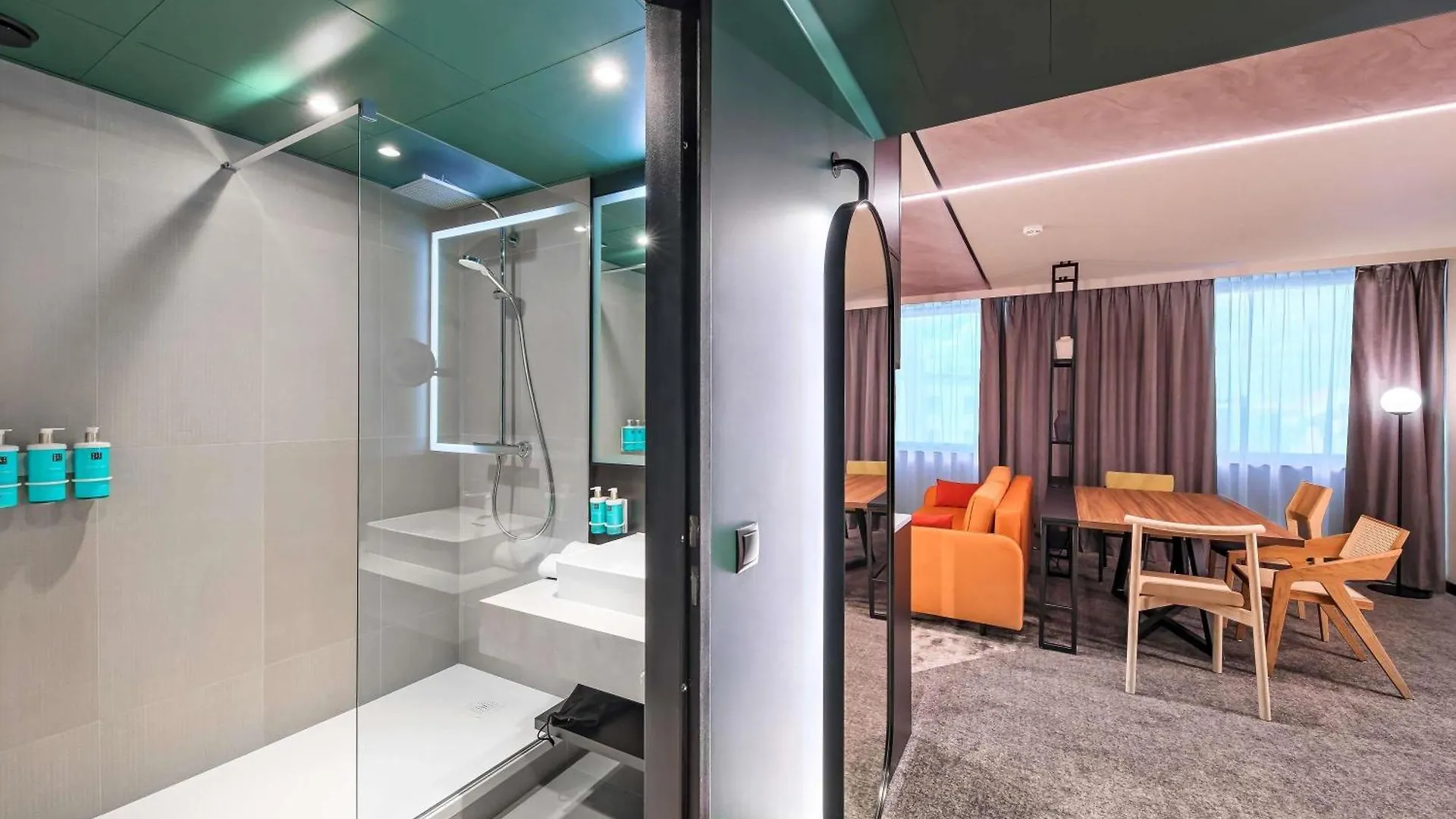 **** Otel Novotel Krakow Centrum Polonya